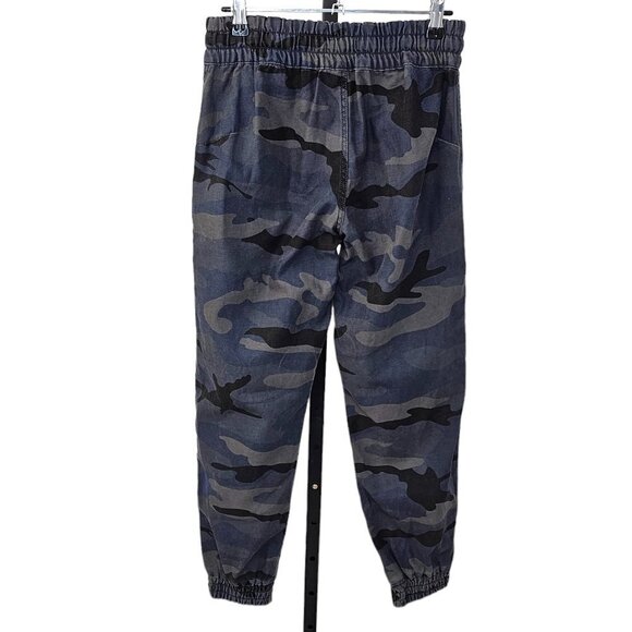 Aritzia Camouflage Track Pants - Black and Gray - Picture 6 of 8